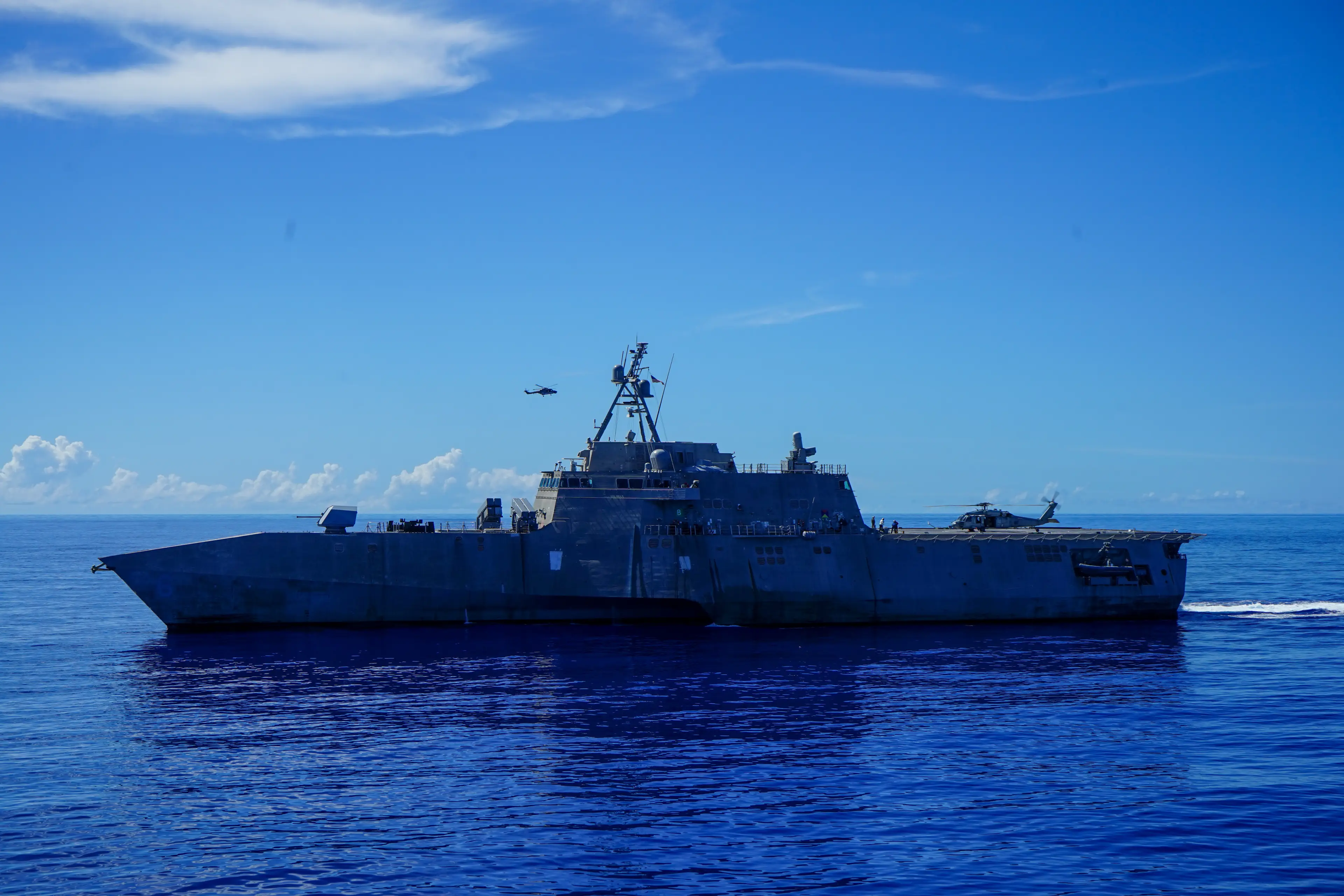 Alexandro Wiggins was working on board the USS Jackson in 2023 when the crew saw some strange 'tic tac' things (Public Domain)