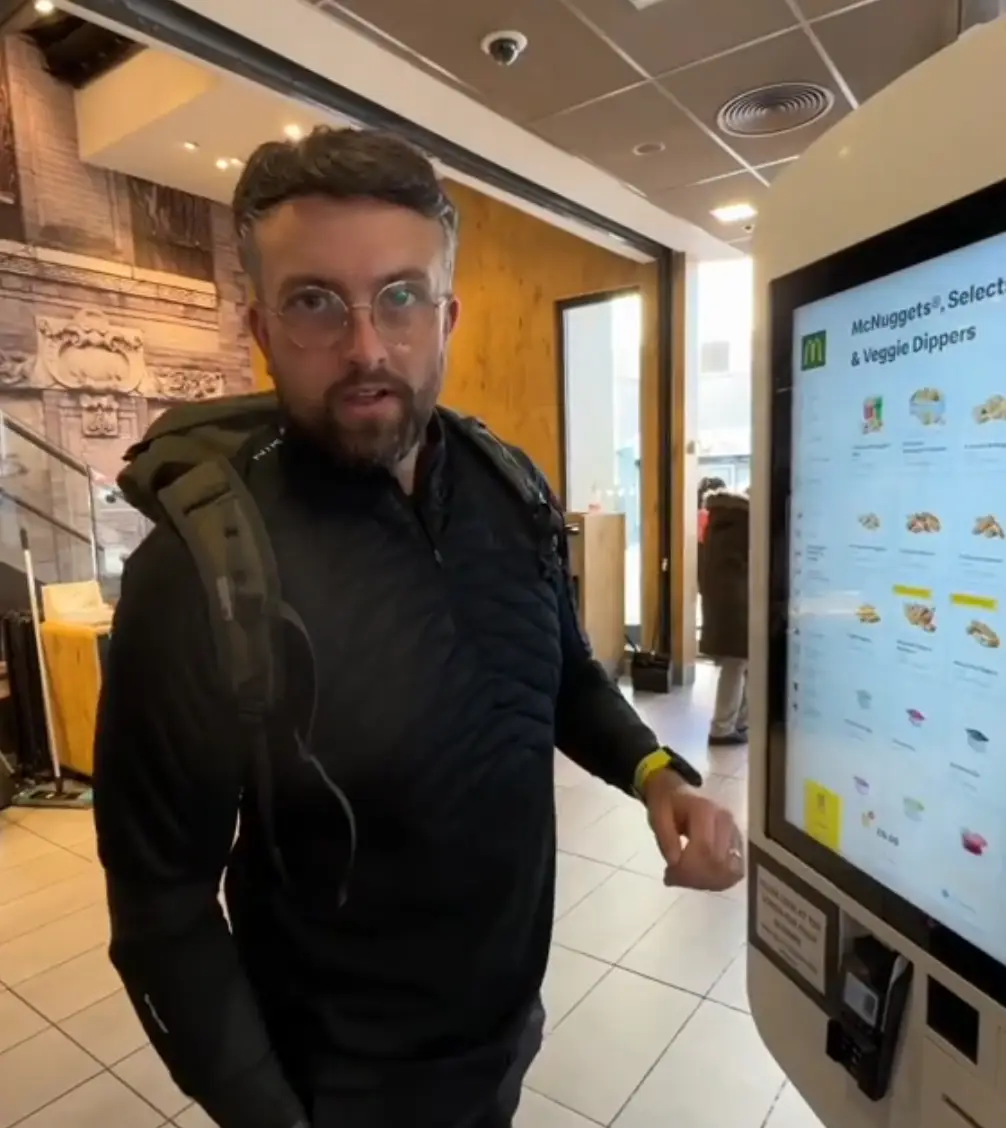 Ozzy in Maccies (TikTok/@ozzy_on_a_mission)