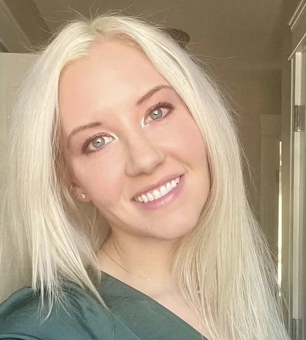 Lauren's aim is to remove the stigma of being a virgin. (SWNS)