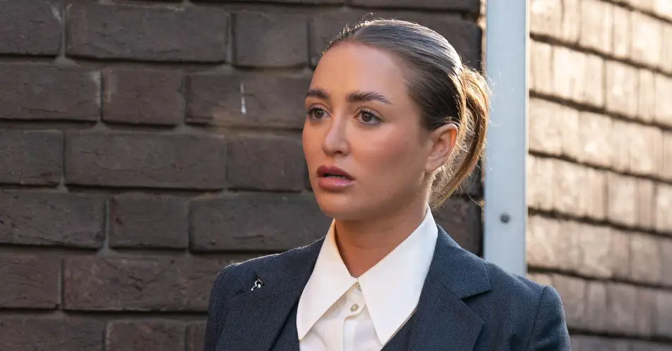 Georgia Harrison waived her right to anonymity.