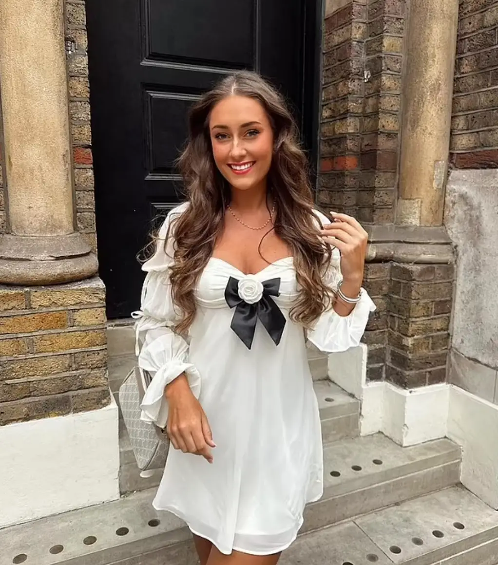 Breeze Hunter initially thought she just had a sinus infection, until blood tests revealed it was something a lot worse (Instagram/@breeze.hunter)