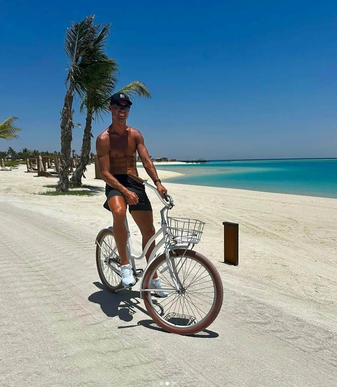 Ronaldo enjoying life in Saudi Arabia (Instagram / @cristiano)