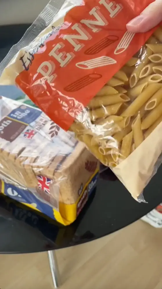 Kathryn Leech managed to make it through seven days on £7.