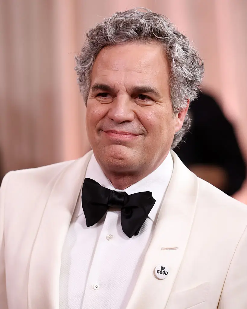 Mark Ruffalo wore a badge in support of Renee Nicole Good, who was shot dead by ICE while driving her car (JC Olivera/2026GG/Penske Media via Getty Images)