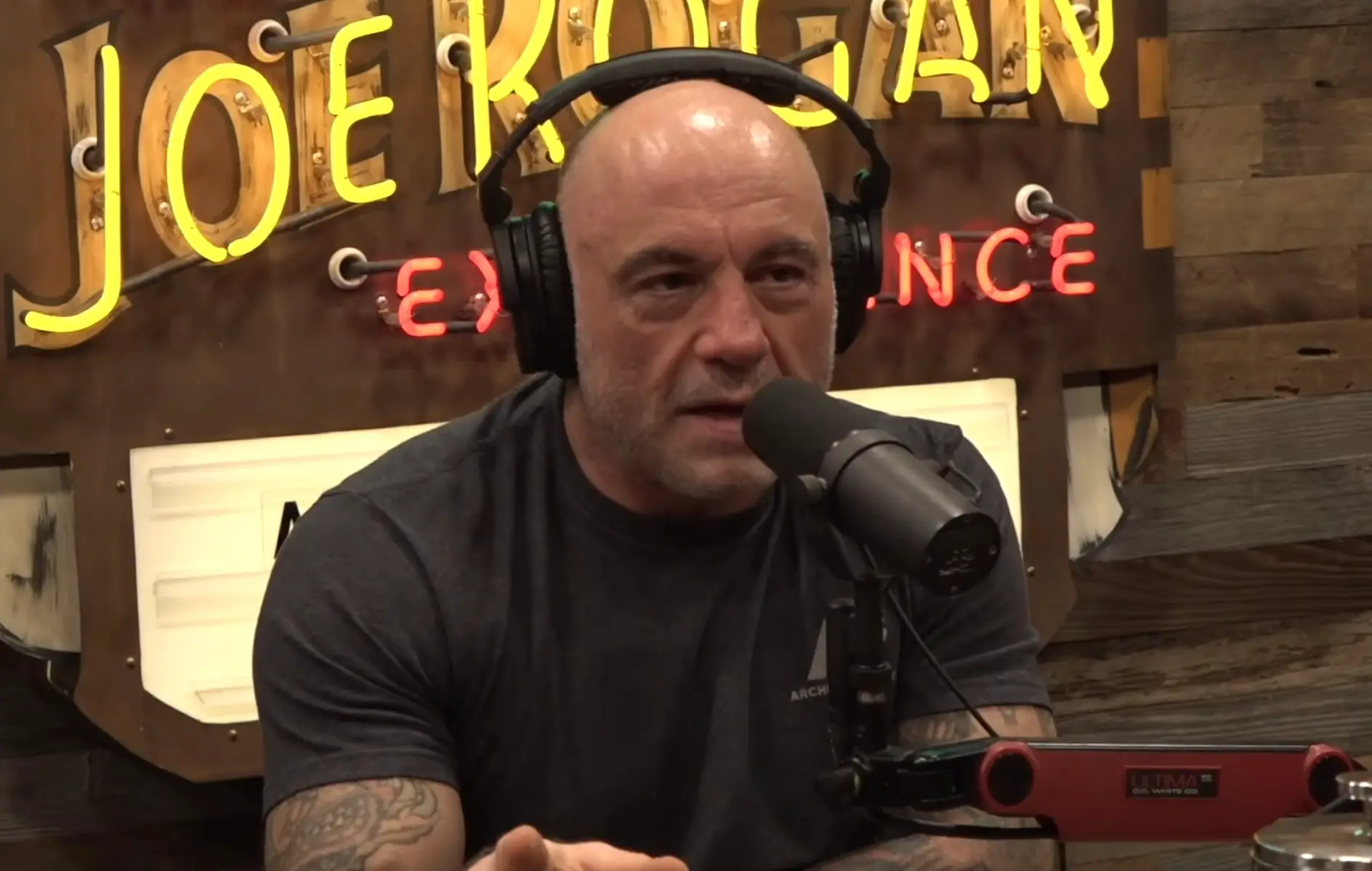 Rogan didn't mince his words while discussing MAGA supporters (YouTube/Joe Rogan Experience)