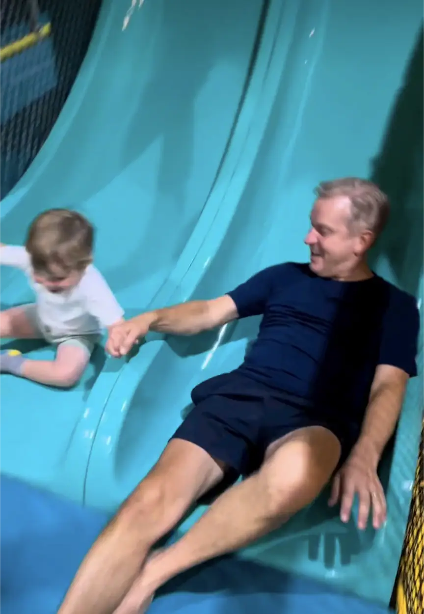 Jeremy Kyle and Victoria have a son together who was conceived after their first miscarriage in 2029.