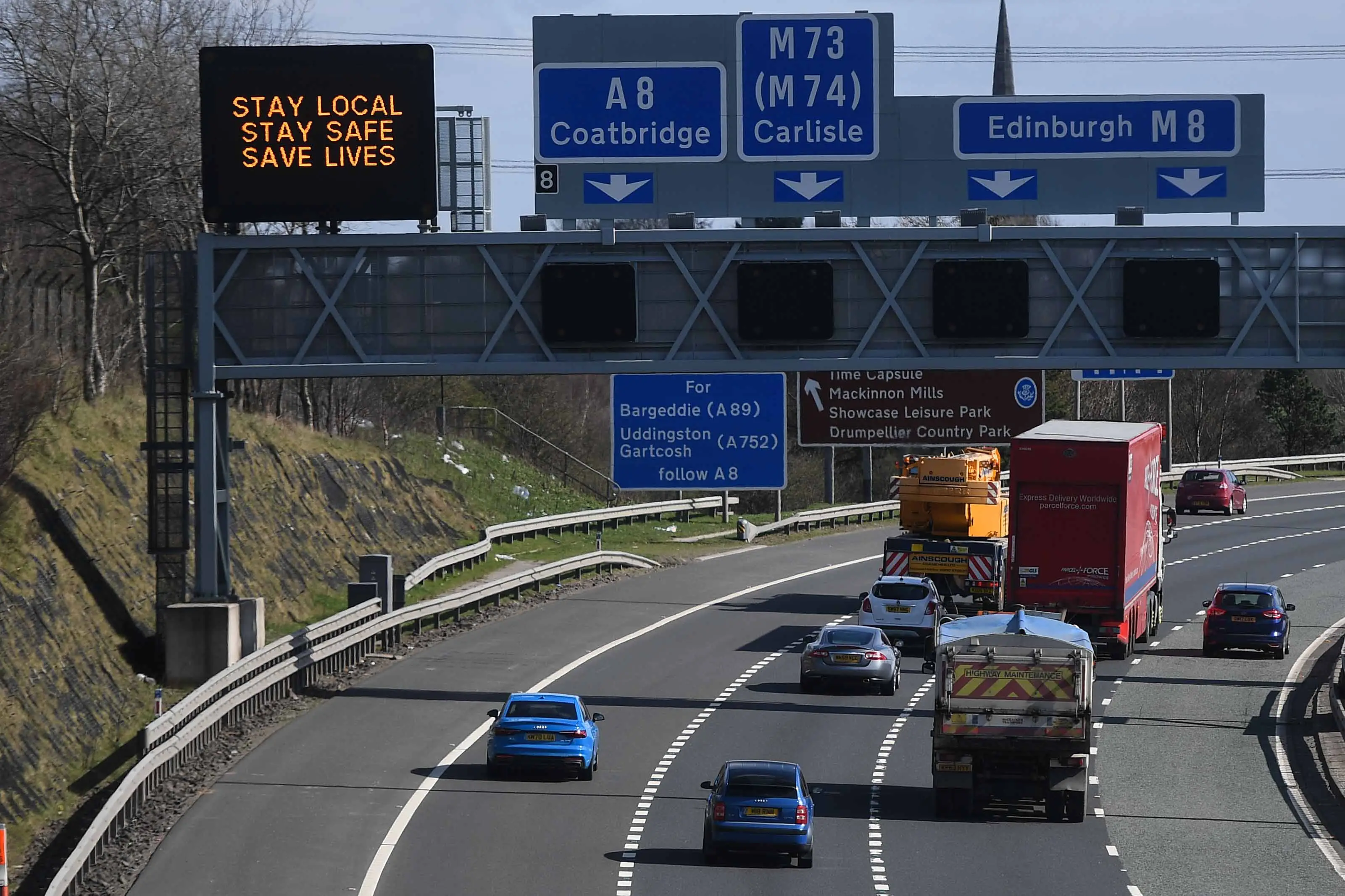 A generic safety message on a UK motorway gantry (Peter Summers/Getty Images)