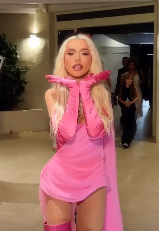 Christina Aguilera shared a 'reminder' for social media users to take heed of ahead of 2025 (Instagram/@xtina)