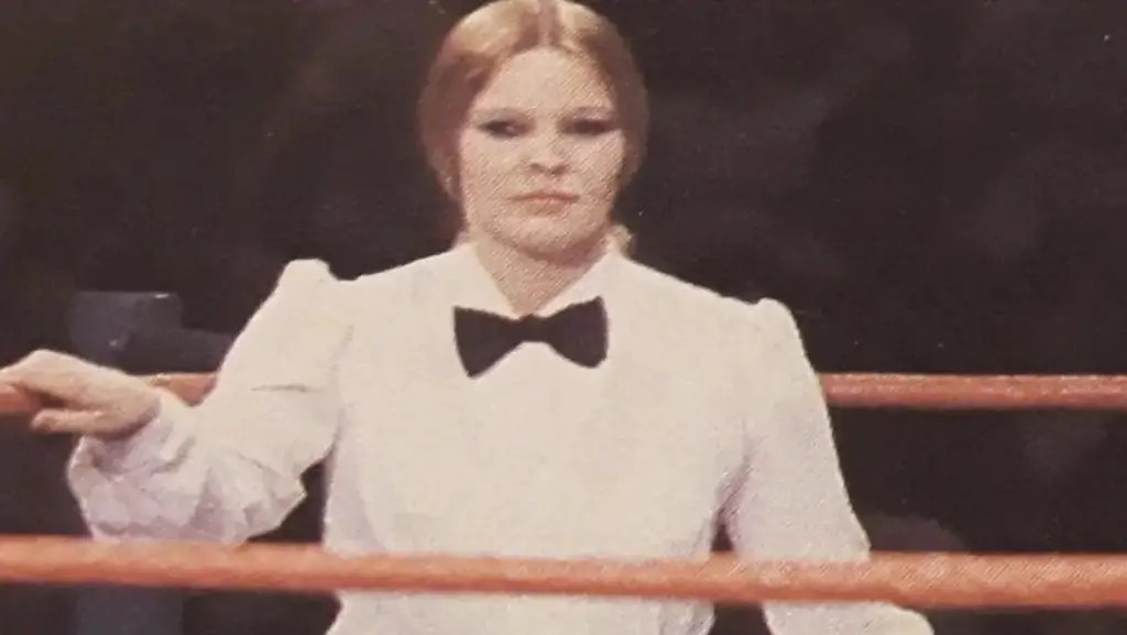 Chatterton was the first female WWE referee (Netflix)