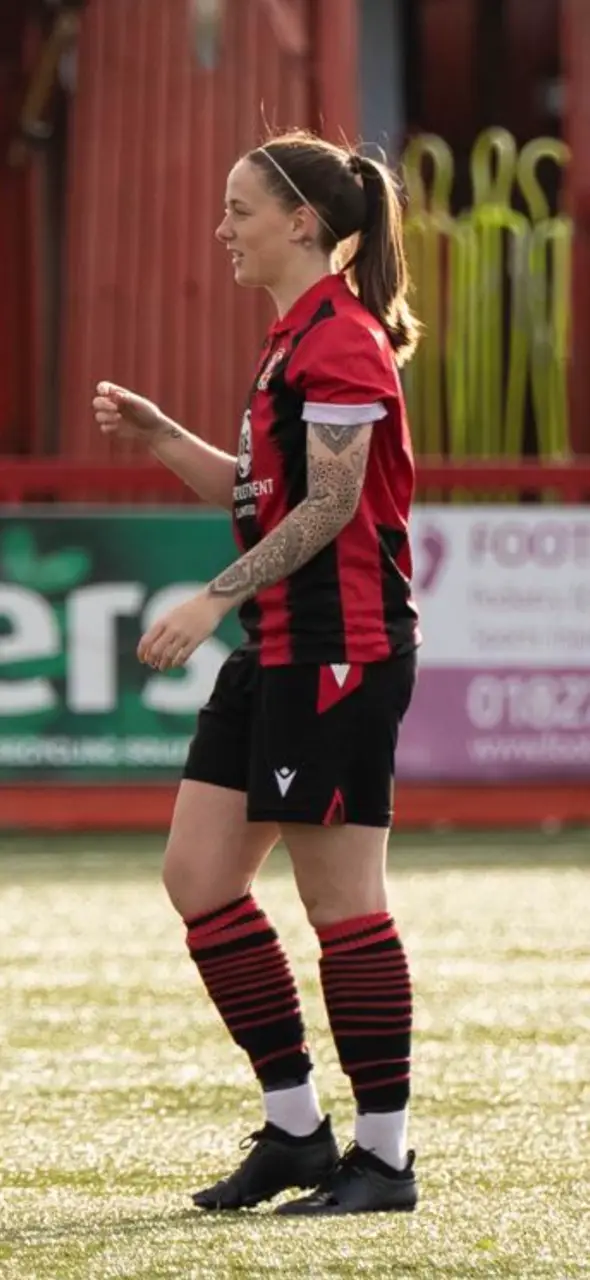 Ellen was once living her dream as a professional footballer (Supplied)