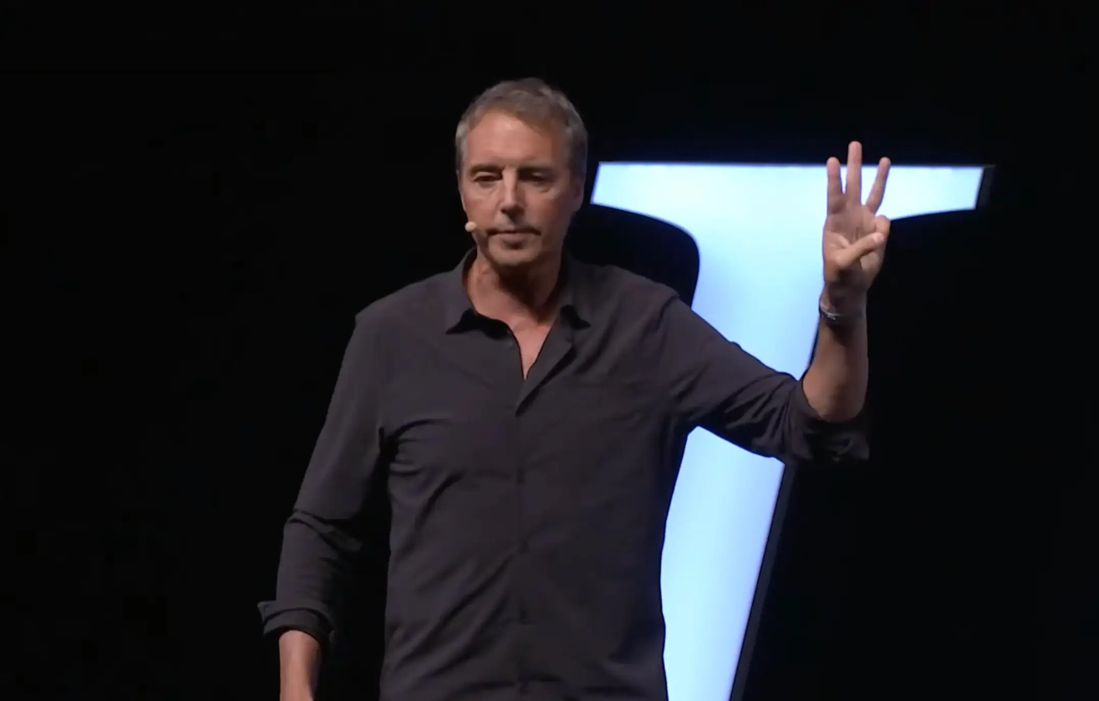 The longevity expert revealed the three foods which people in Blue Zones swear by (Instagram/@danbuettner)