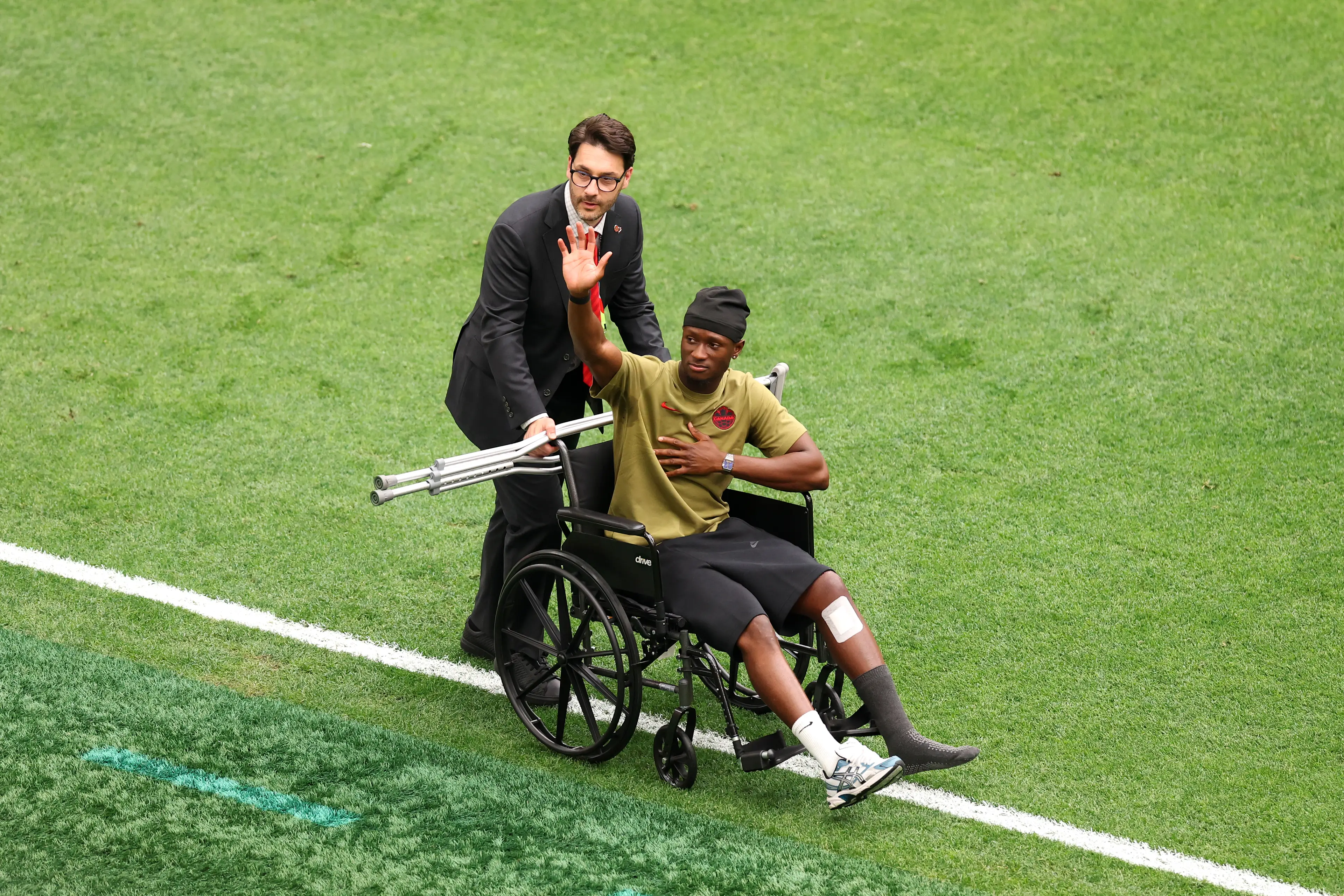 Ismaël Koné is expected to be out of action for months (Fran Santiago/Getty Images)