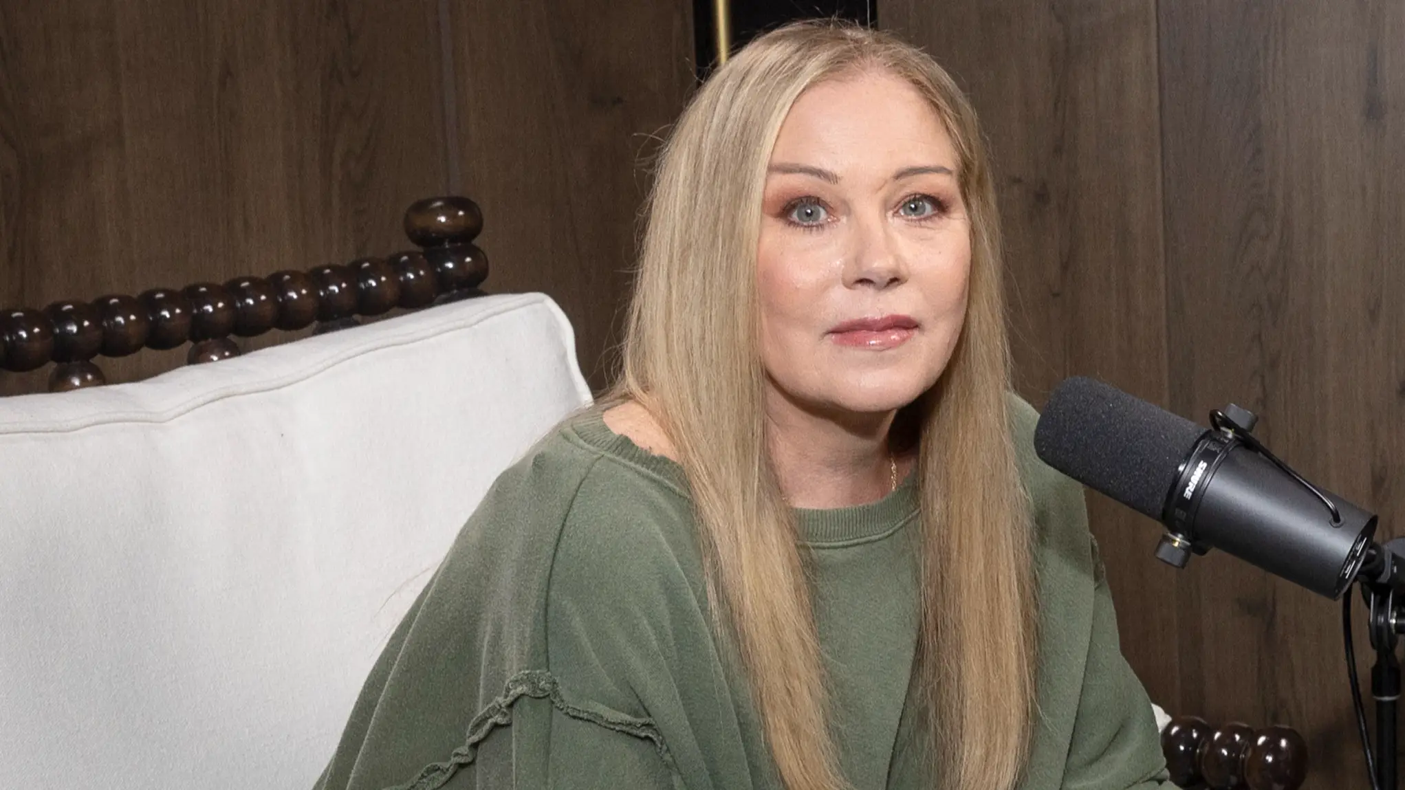 Christina Applegate opens up about 'unimaginable' pain MS symptoms have caused after being hospitalised '30 times'