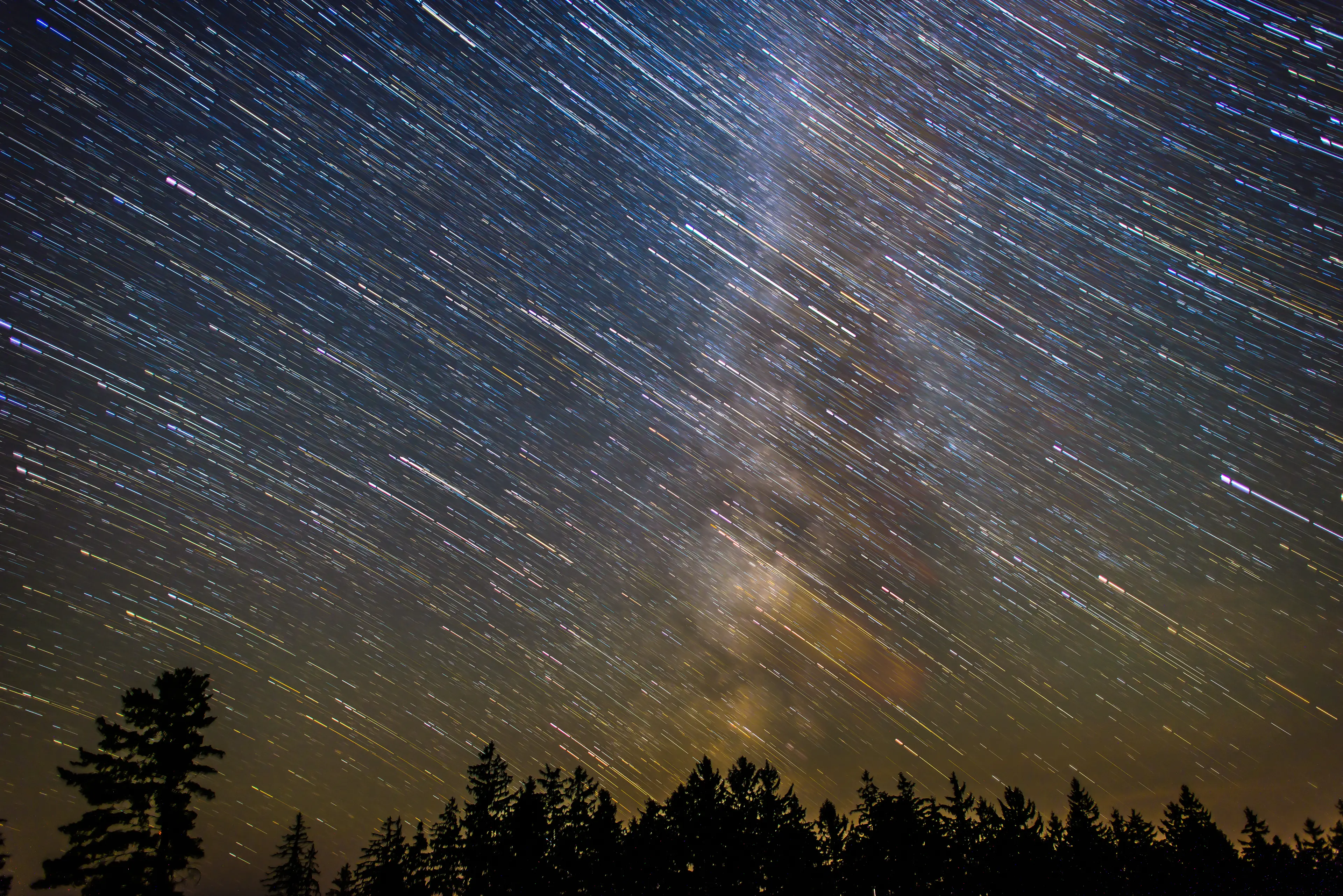 It will peak tomorrow night (21 October).