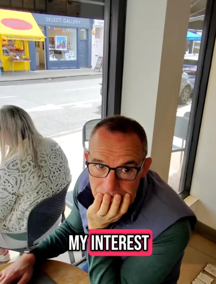 Martin Lewis told her 'it's a very nice chat-up line' (TikTok/@eaudenics)