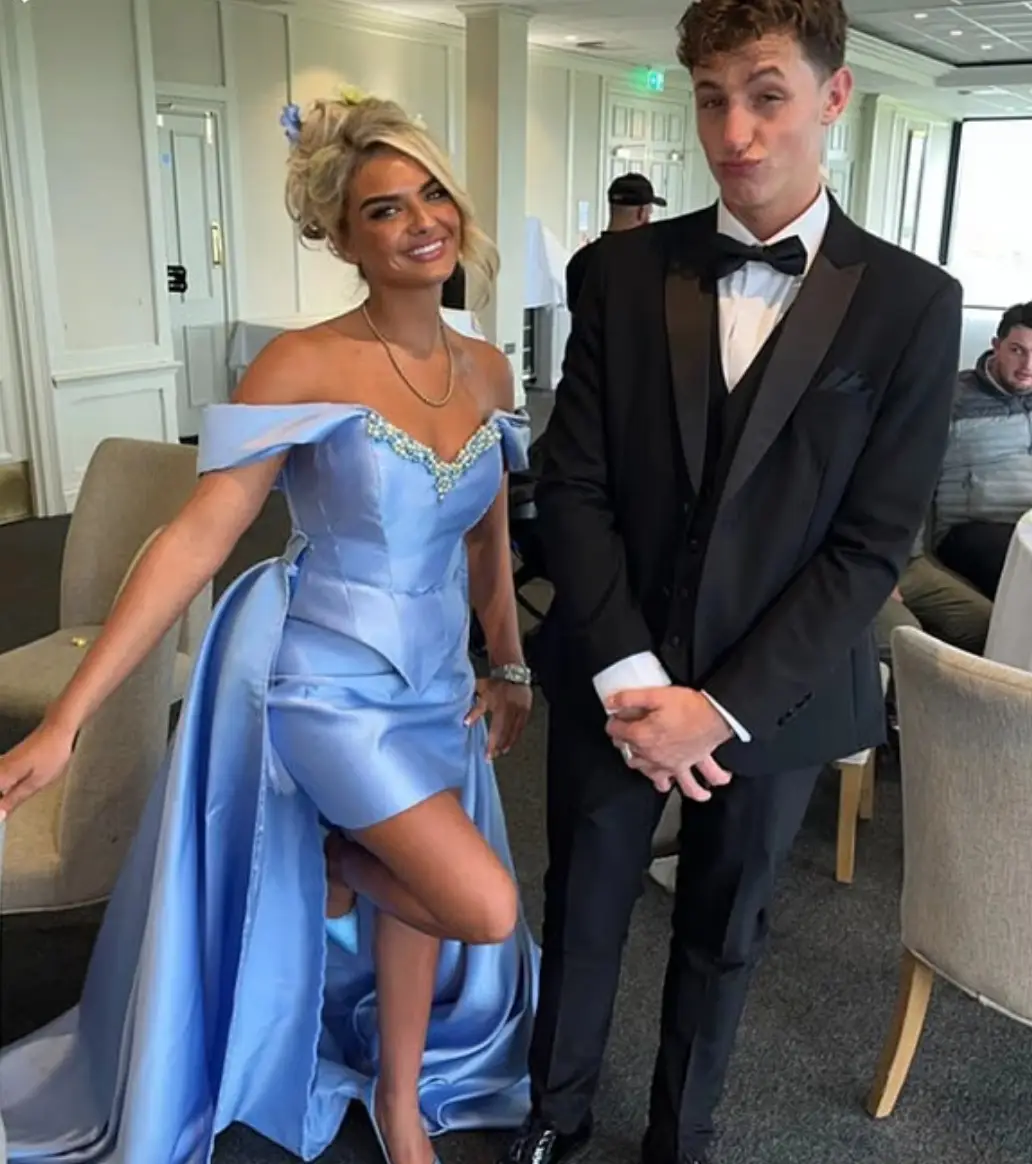 If you're a bridesmaid and want to bring 'something blue' to a wedding here's a dress for that (Vinted/Libby Peat)