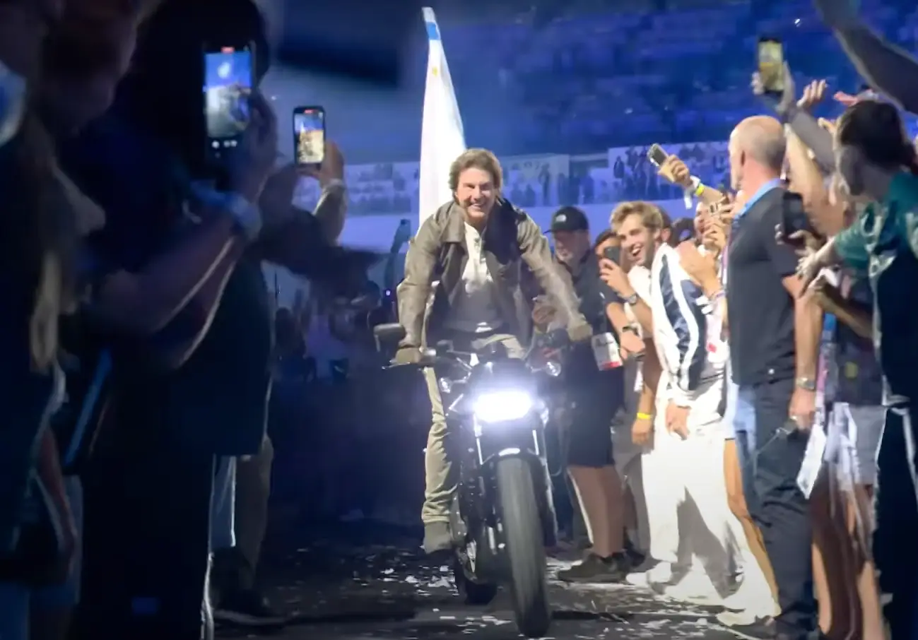 Cruise was loving it. (BBC)