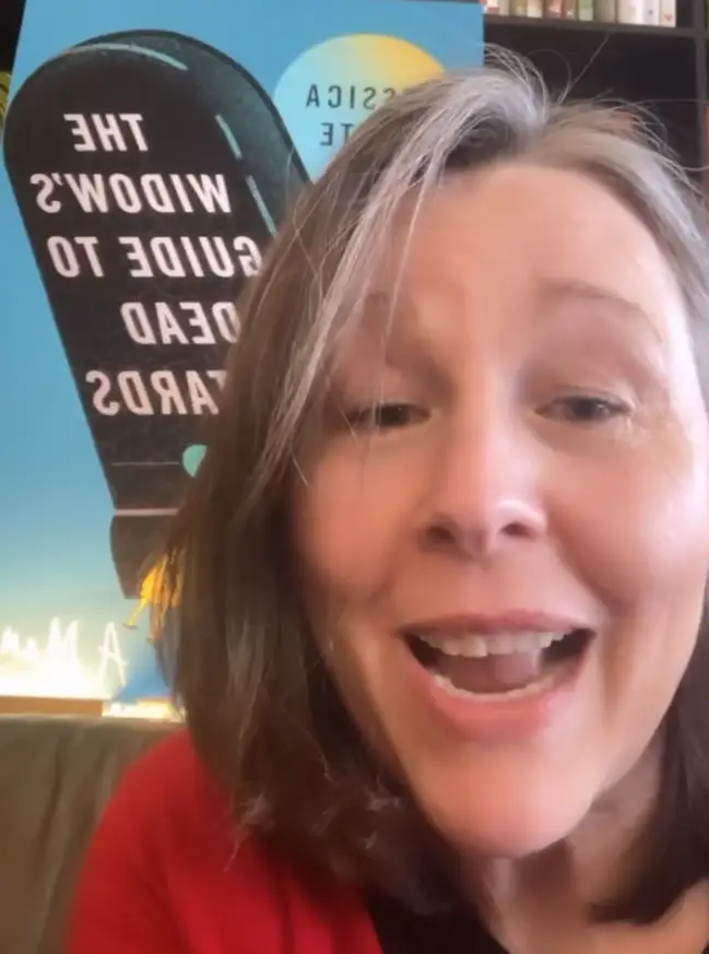 Jessica Waite's husband died while away on a trip, then she found out about his cheating (Instagram/@endless_stories_jess)