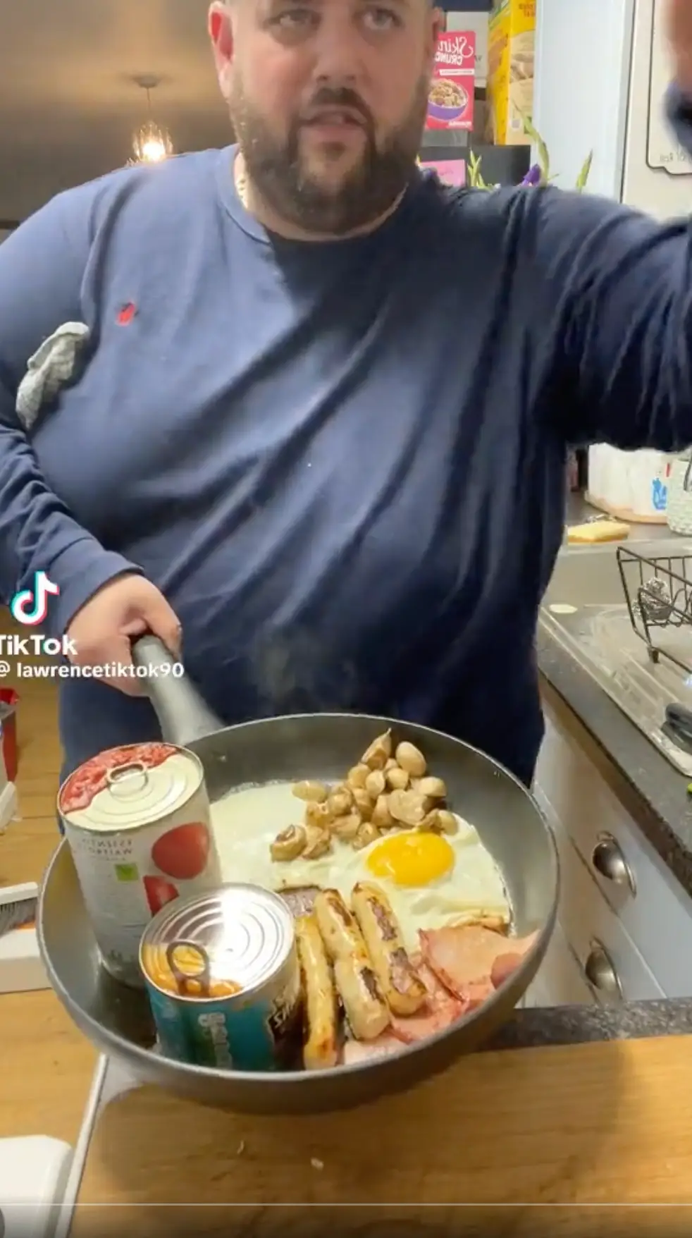 Lawrence divided opinions with his unusual cooking method.