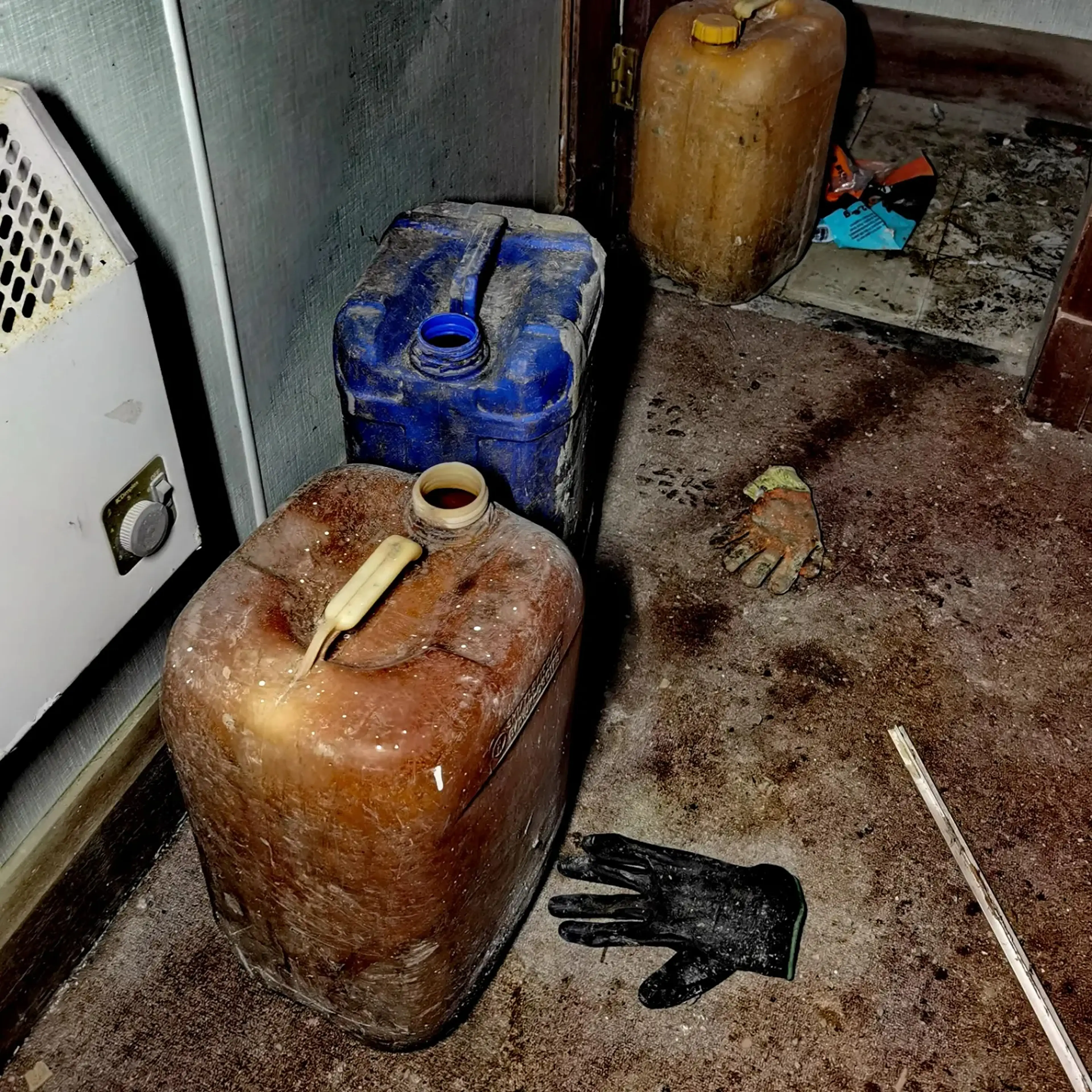 Kyle Urbex captured what was inside (MediaDrumWorld)