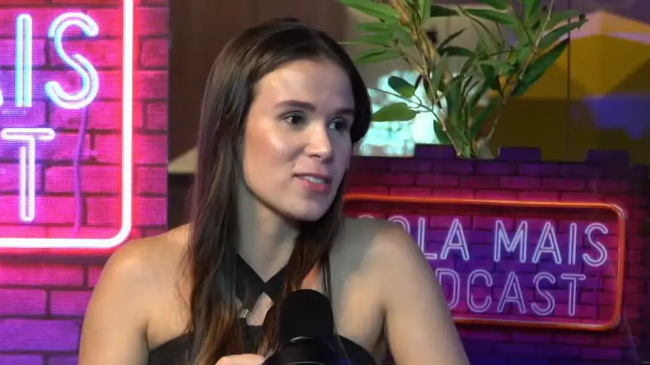 YouTube/@‌colamaispodcast