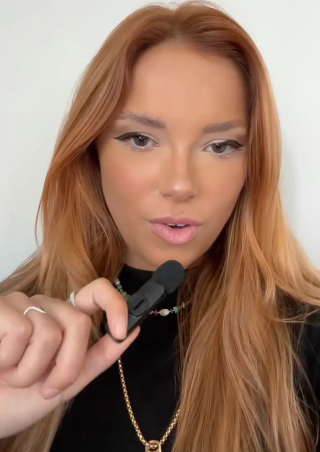 She urged people to remember that 'real people' are involved in the situation (TikTok/@instaagraace)