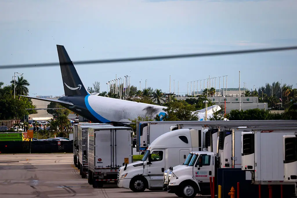 Emergency services swarmed the scene (Eva Marie Uzcategui/Bloomberg via Getty Images)