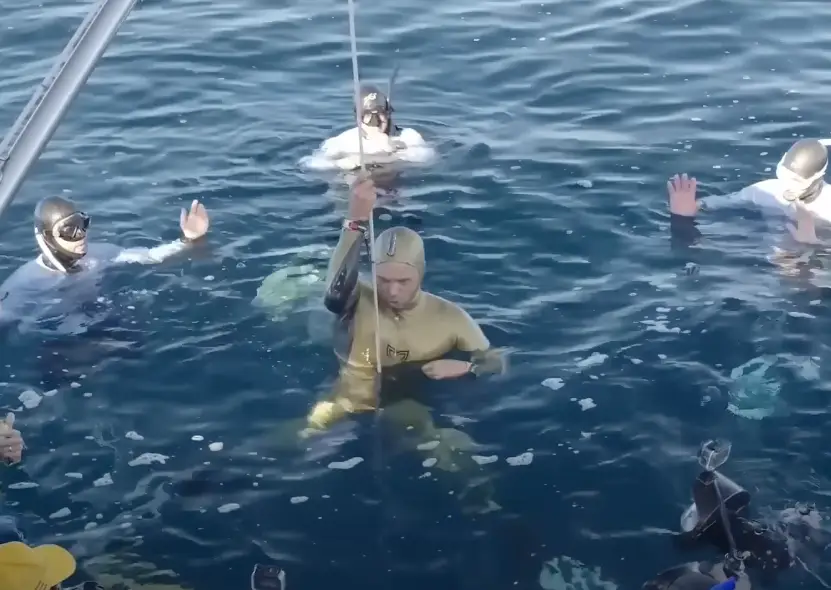 Russian free diver Alexey Molchanov broke another world-record (YouTube/Molchanovs Freediving)