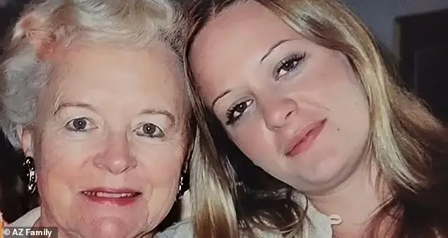 Dorothy and Ashleigh together (AZ Family)