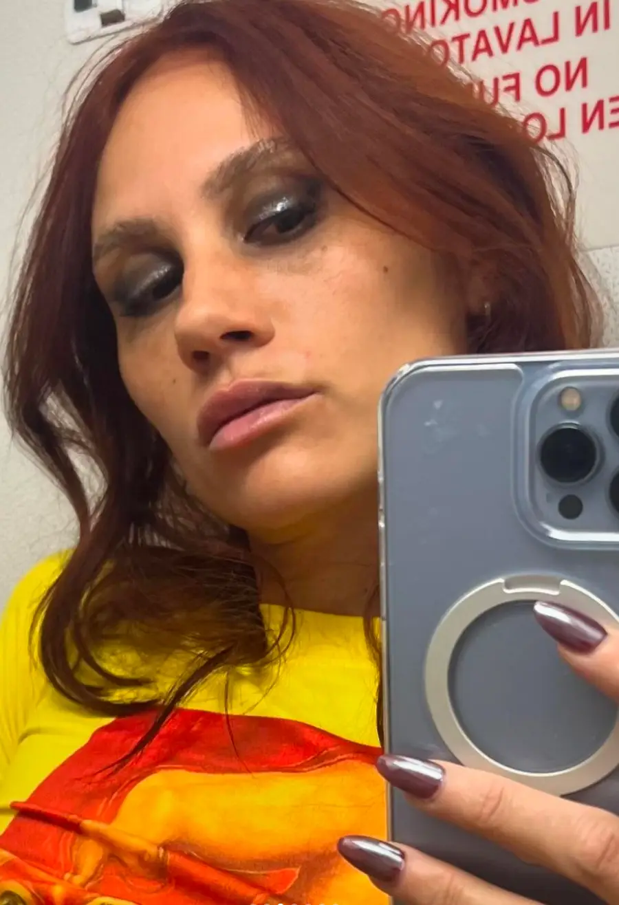 Kell Fire boldly asked the audience at her comedy show whether anyone would like to go home with her (Instagram/@itskellfire)