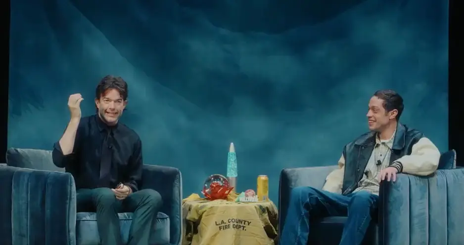 Mulaney would even pretend it was the 'acoustics'. (Netflix)