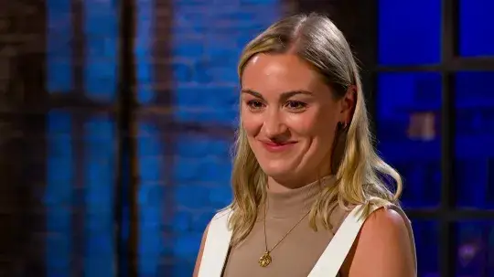 Giselle got an offer from all six Dragons.