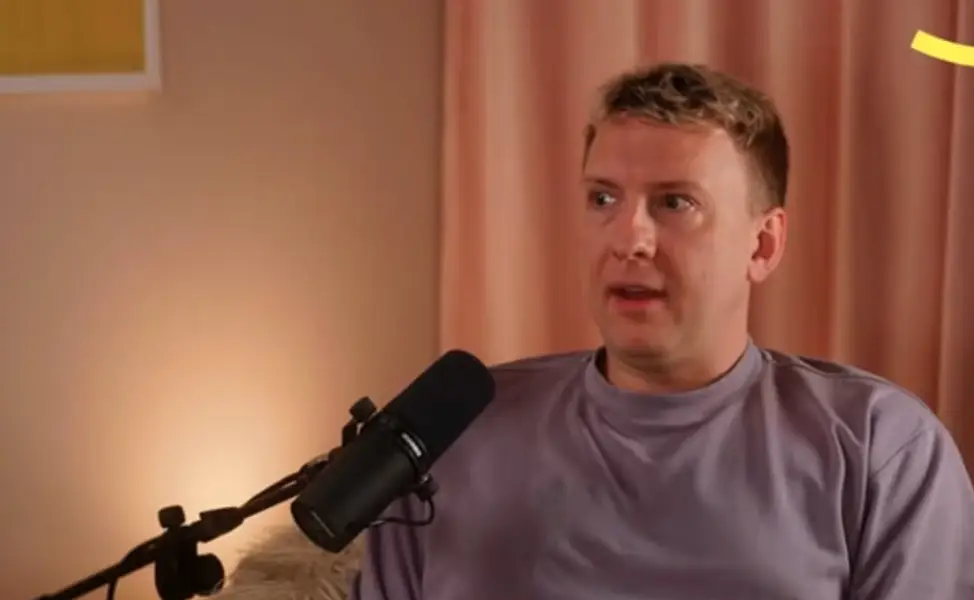 The comic appeared on Fearne Cotton's podcast (Happy Place / YouTube)