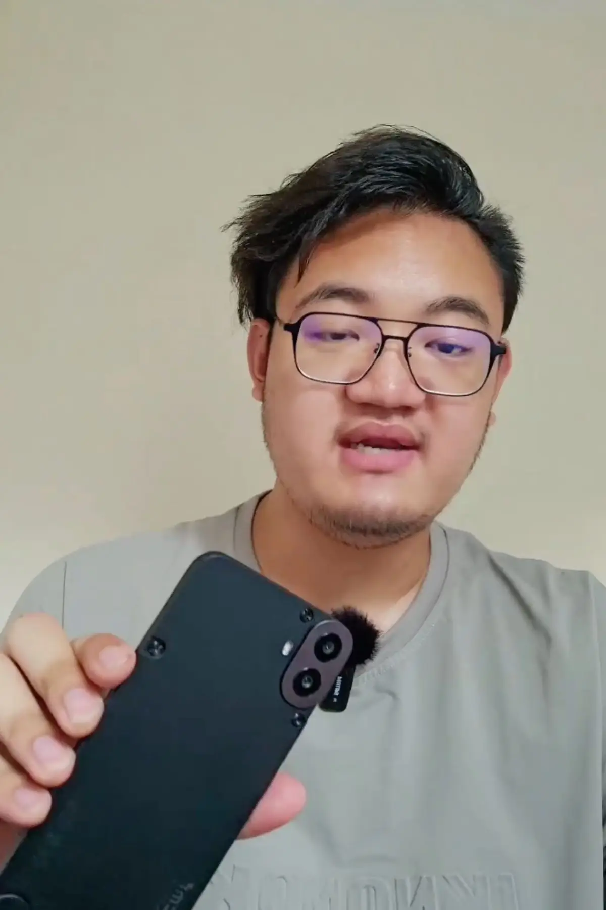 The content creator downloaded a third party app to access the 'x-ray camera'. (purely_maxwell/Instagram)