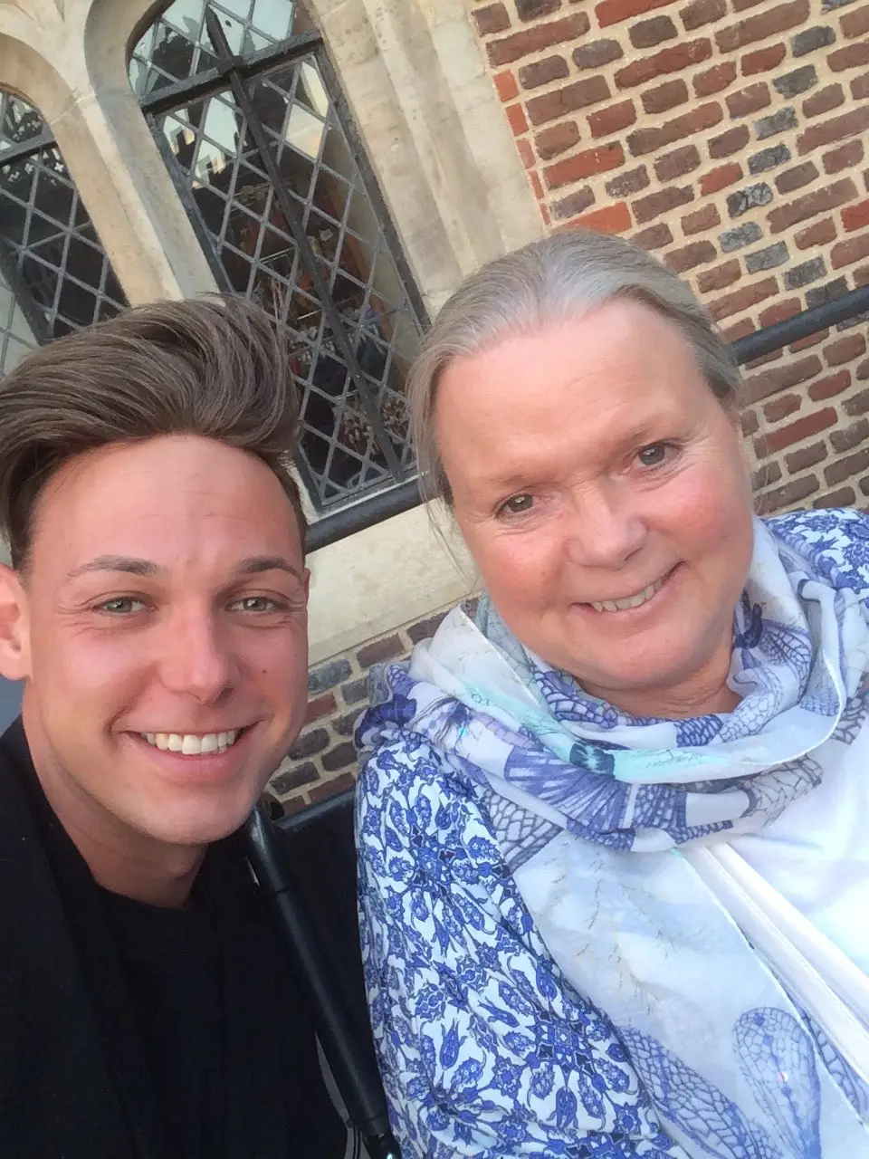 Because of the UK's assisted dying laws, Tom's mum Susan died 'in a room she didn't know' instead of at home with her cat. (Tom Beagley-Spicer)