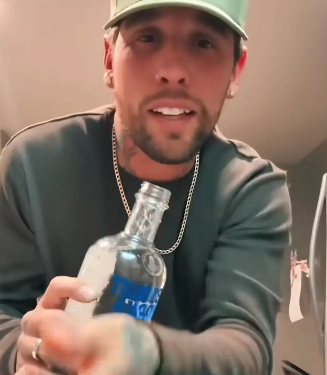 Corey Warren has been sober since 2011, and he has a question people who worry they have a drinking problem need to ask themselves (YouTube/iCoreyWarren)