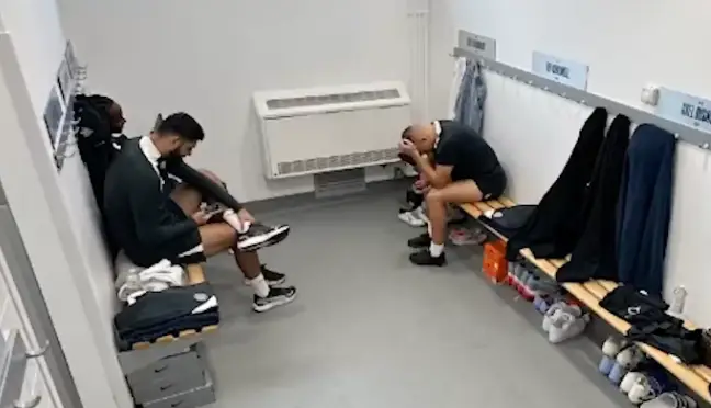 Gilchrist was sat opposite Armando Broja, who has since left Chelsea to join Burnley (Image: Instagram/@axel_disasi)