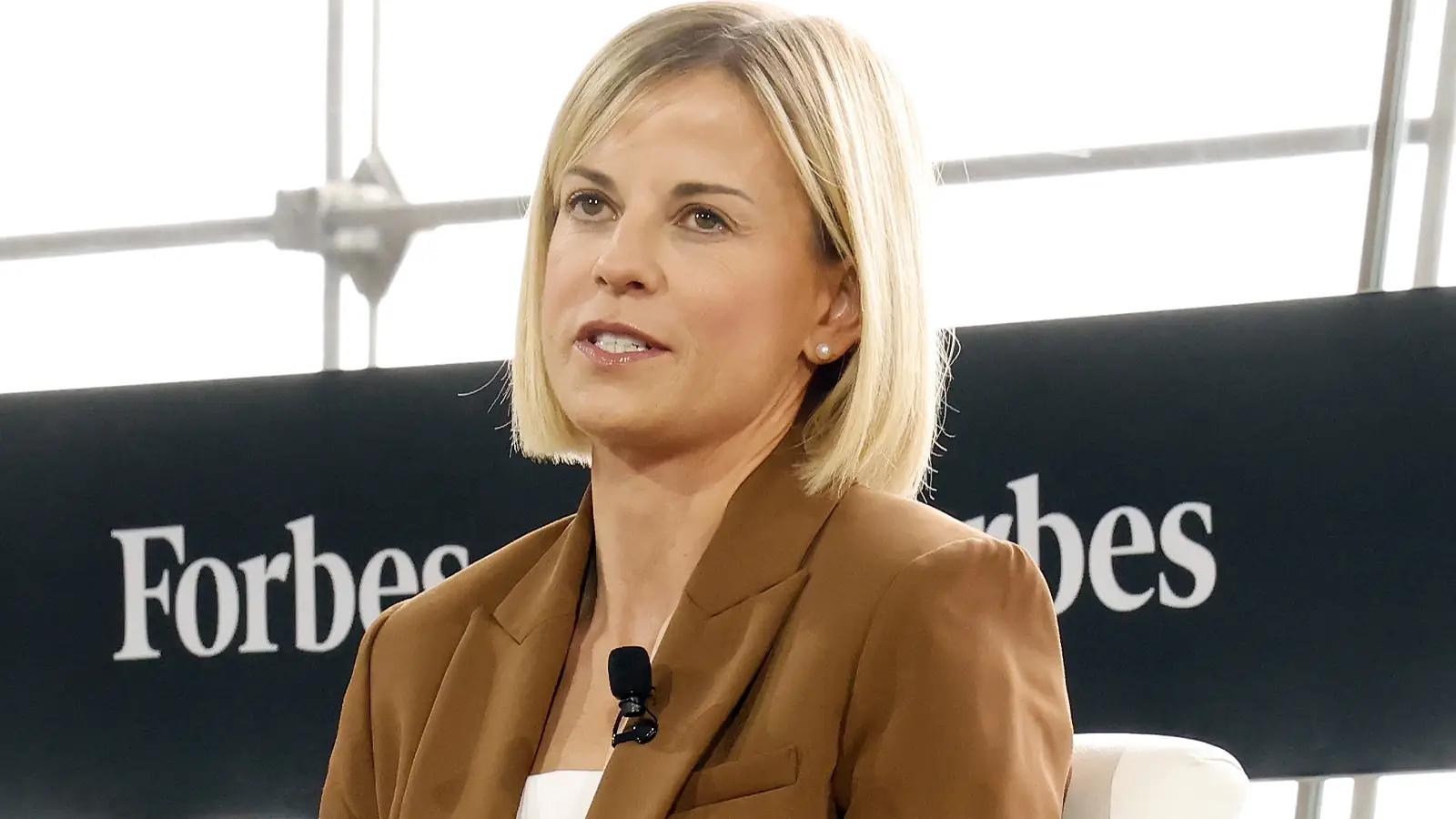 Susie Wolff Reveals 'Powerful Figure' in F1 Tried to Enter Her Hotel Room