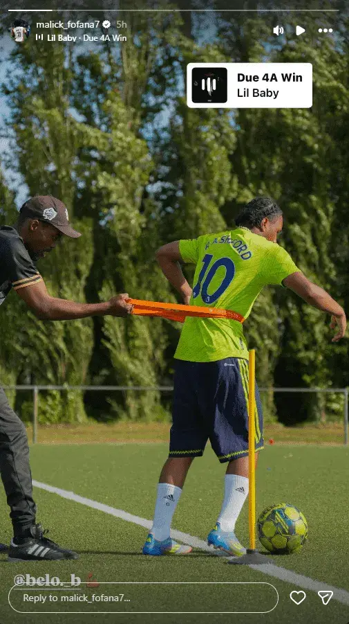 Fofana wears Manchester United shirt while training. Image credit: Instagram/malick_fofana7