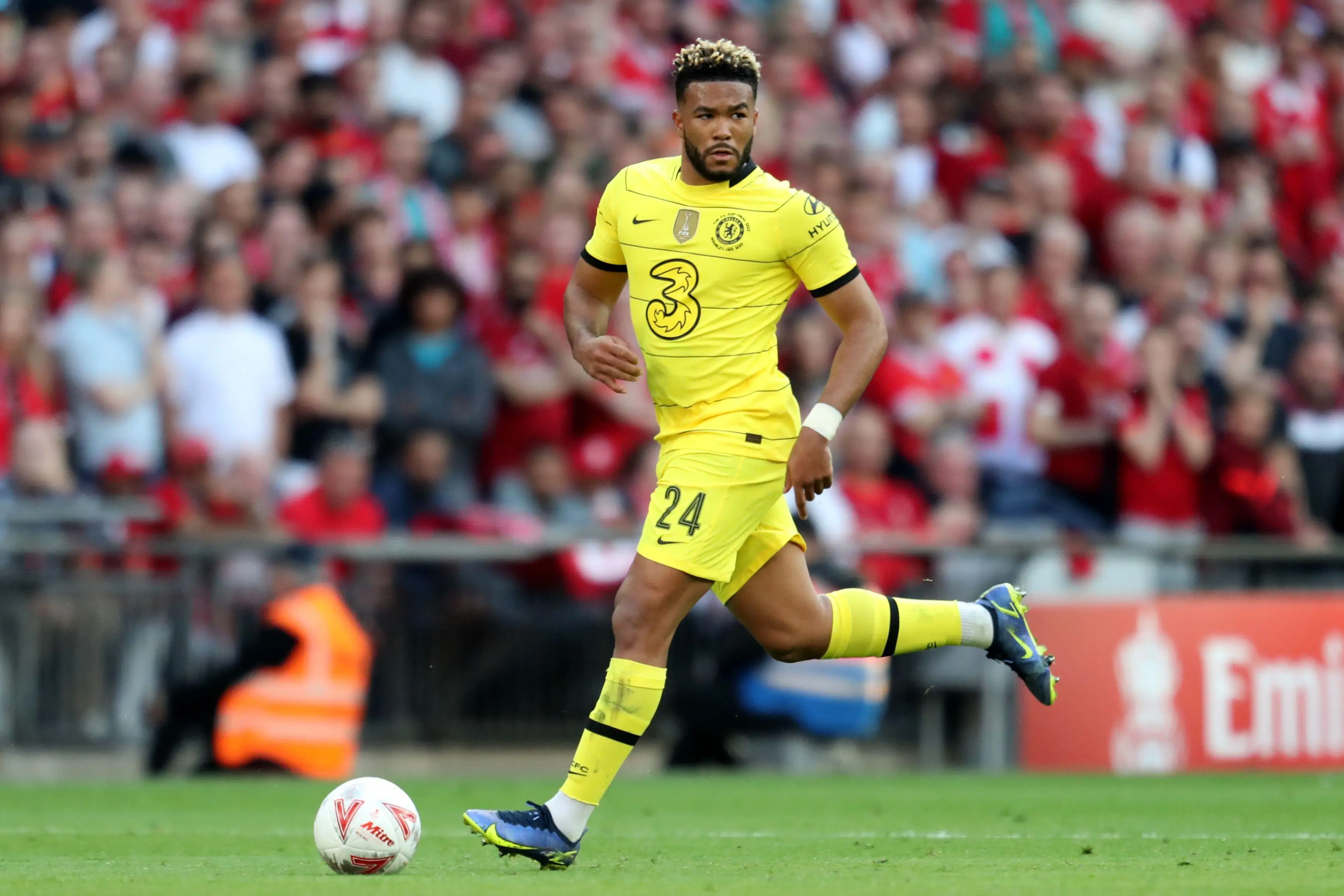 Reece James in action for Chelsea in the FA Cup final (Alamy)
