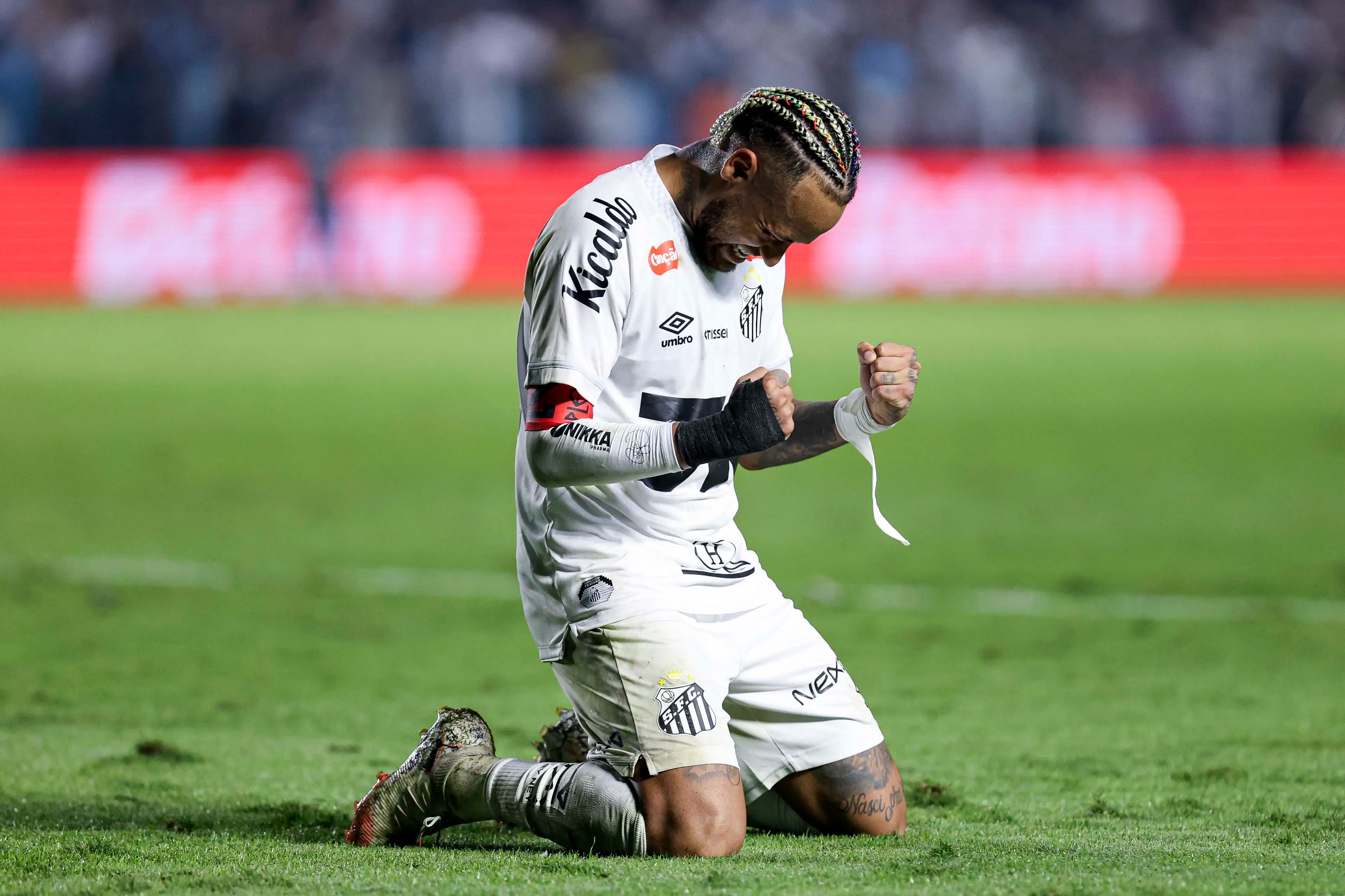 Neymar has endured a difficult second spell at Santos. (Image: Ricardo Moreira / Stringer via Getty)