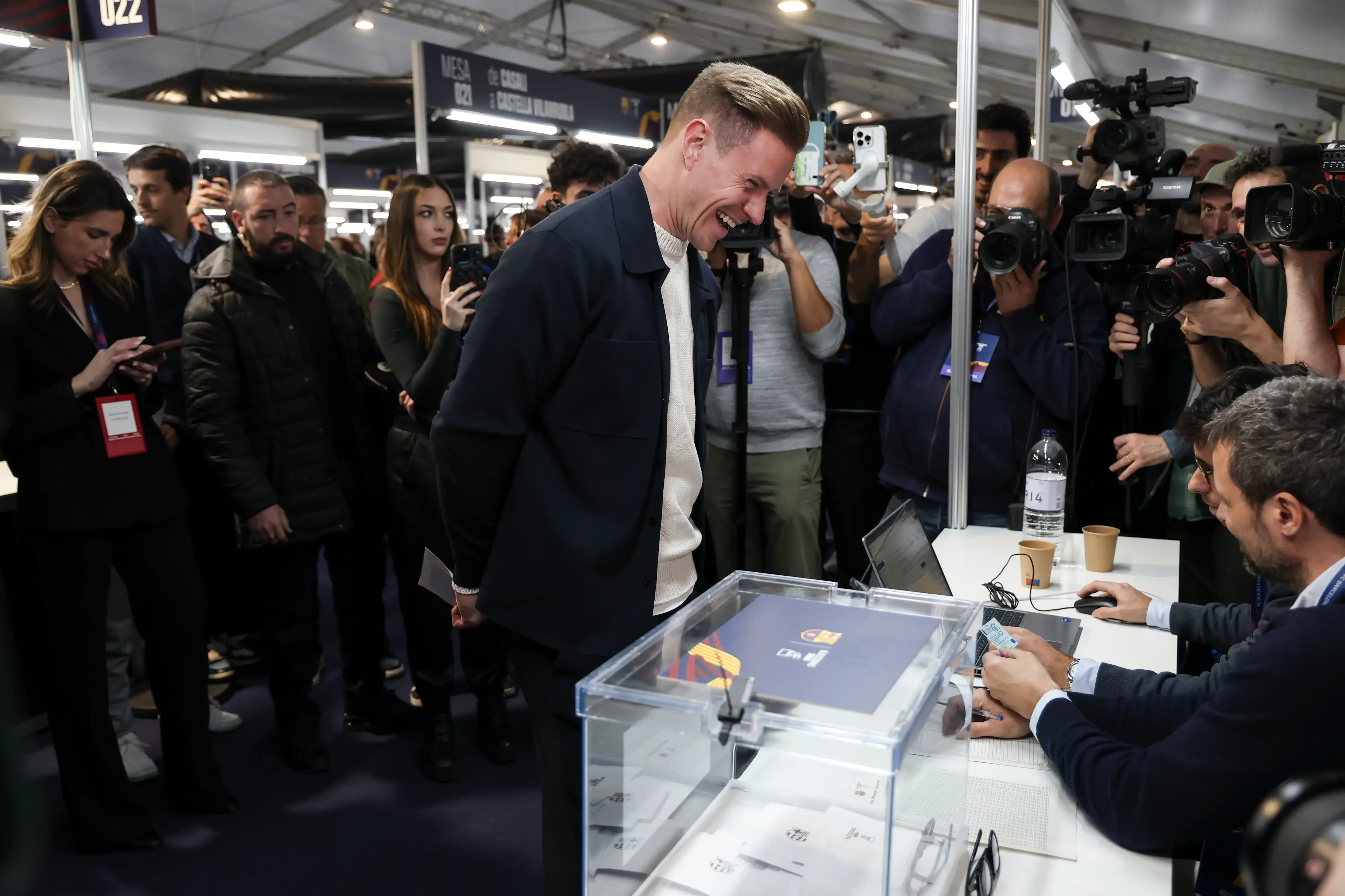 Marc-Andre ter Stegen sees the funny side as he is prevented from casting his vote. Image: Getty 