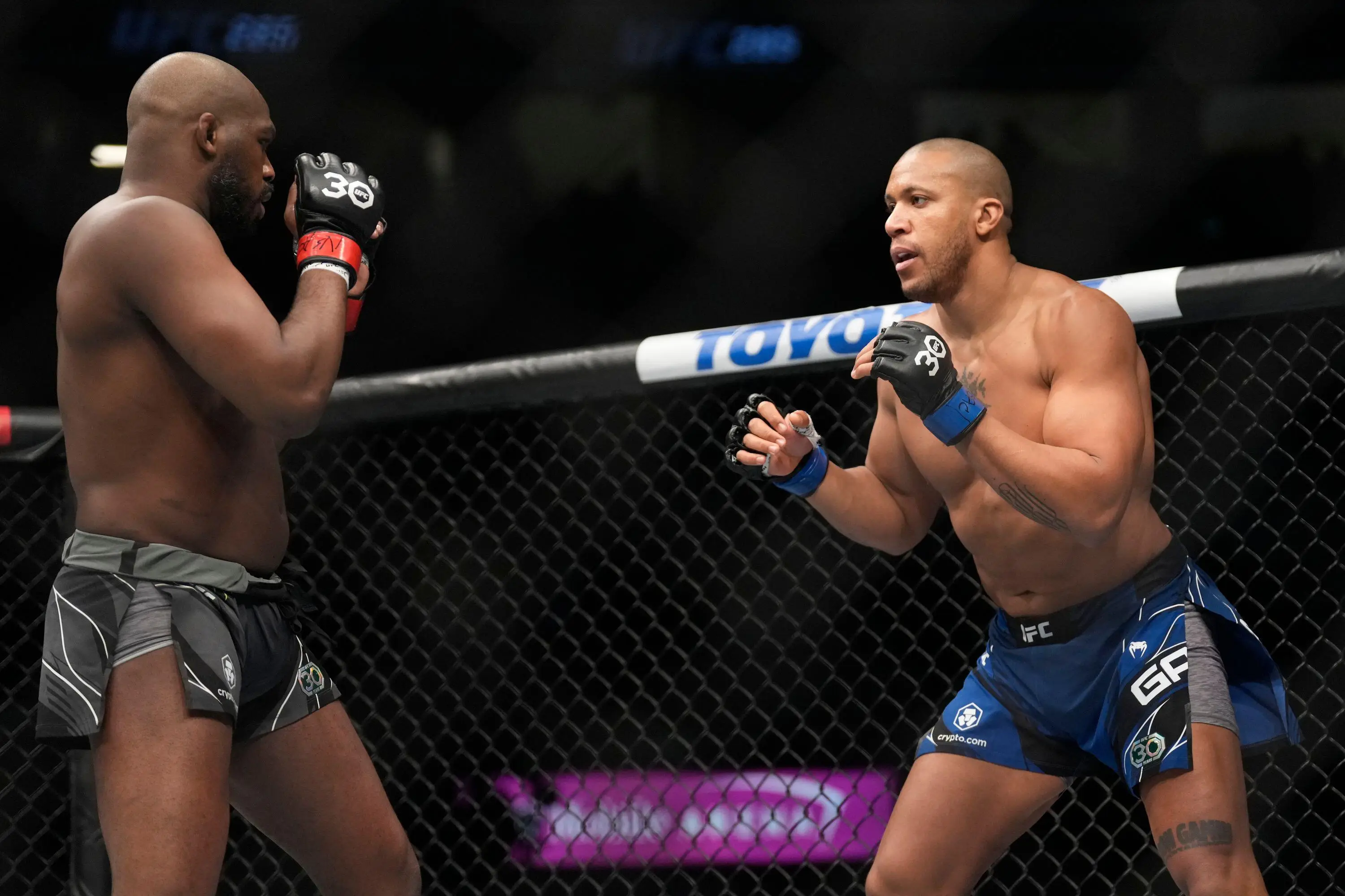 Jon Jones in action at UFC 285. Image: Alamy
