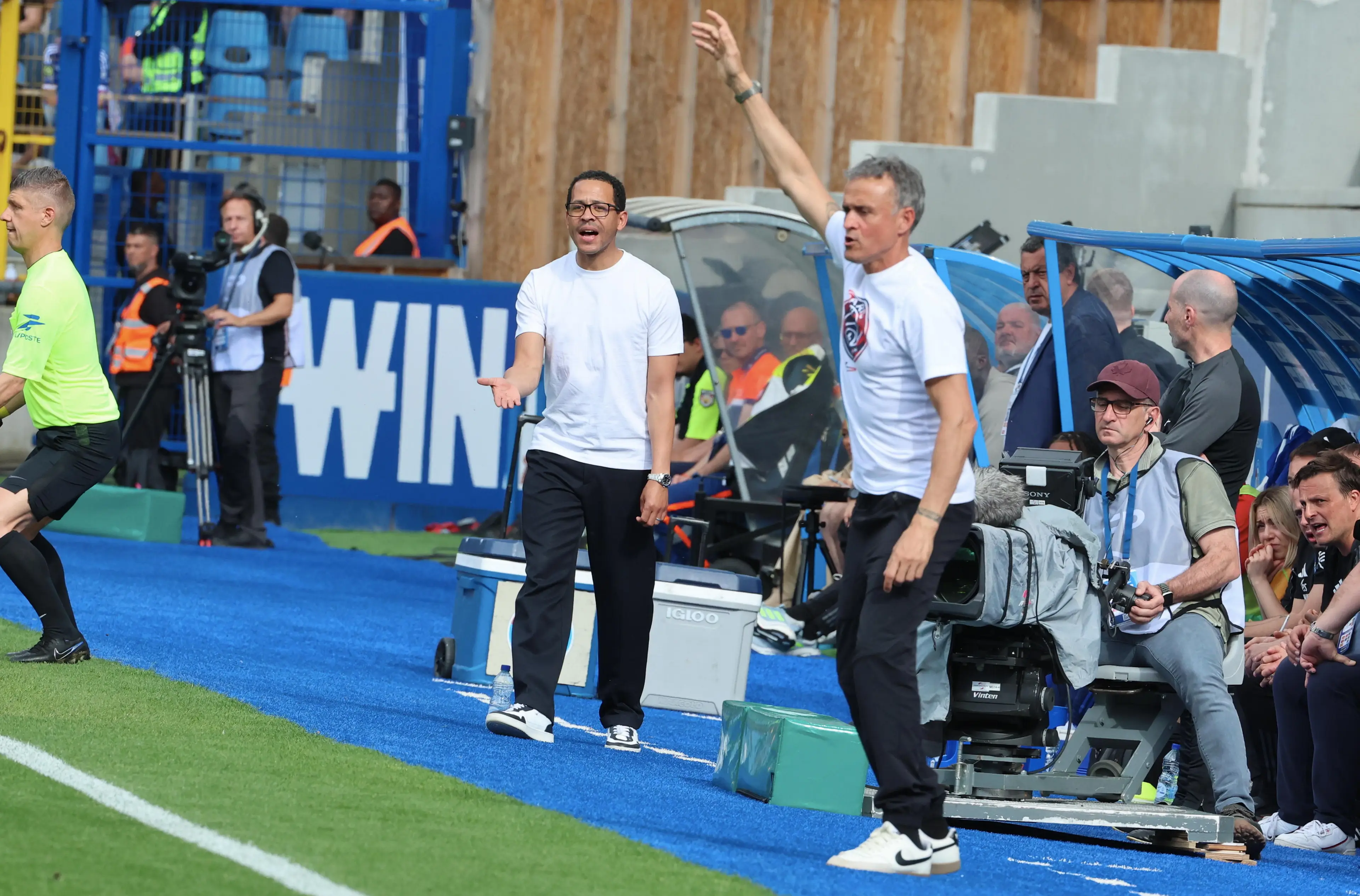 Liam Rosenior will come up against Luis Enrique again when Chelsea face Paris Saint-Germain. Image: Getty