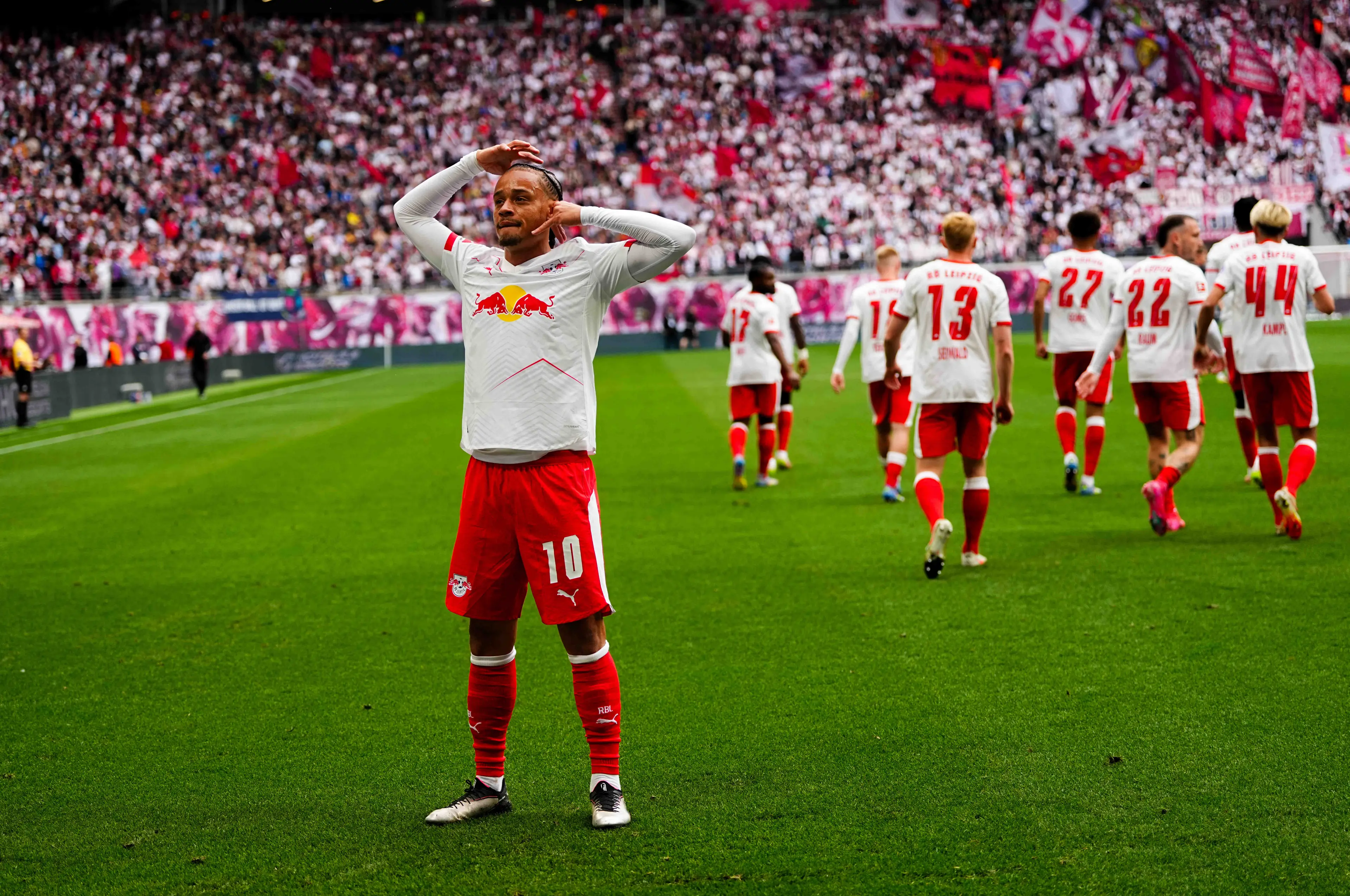 Simons has told RB Leipzig that he wants to leave after they missed out on European football. (Image: Getty)