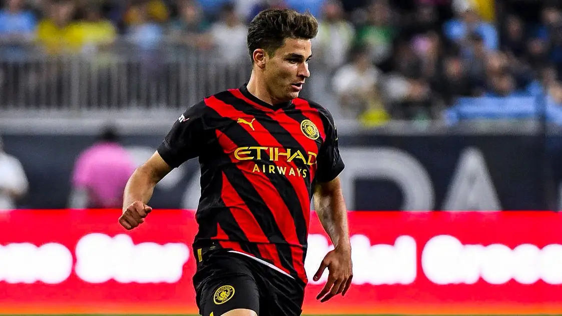 Manchester City duo subject to special praise from Pep Guardiola following recent performances