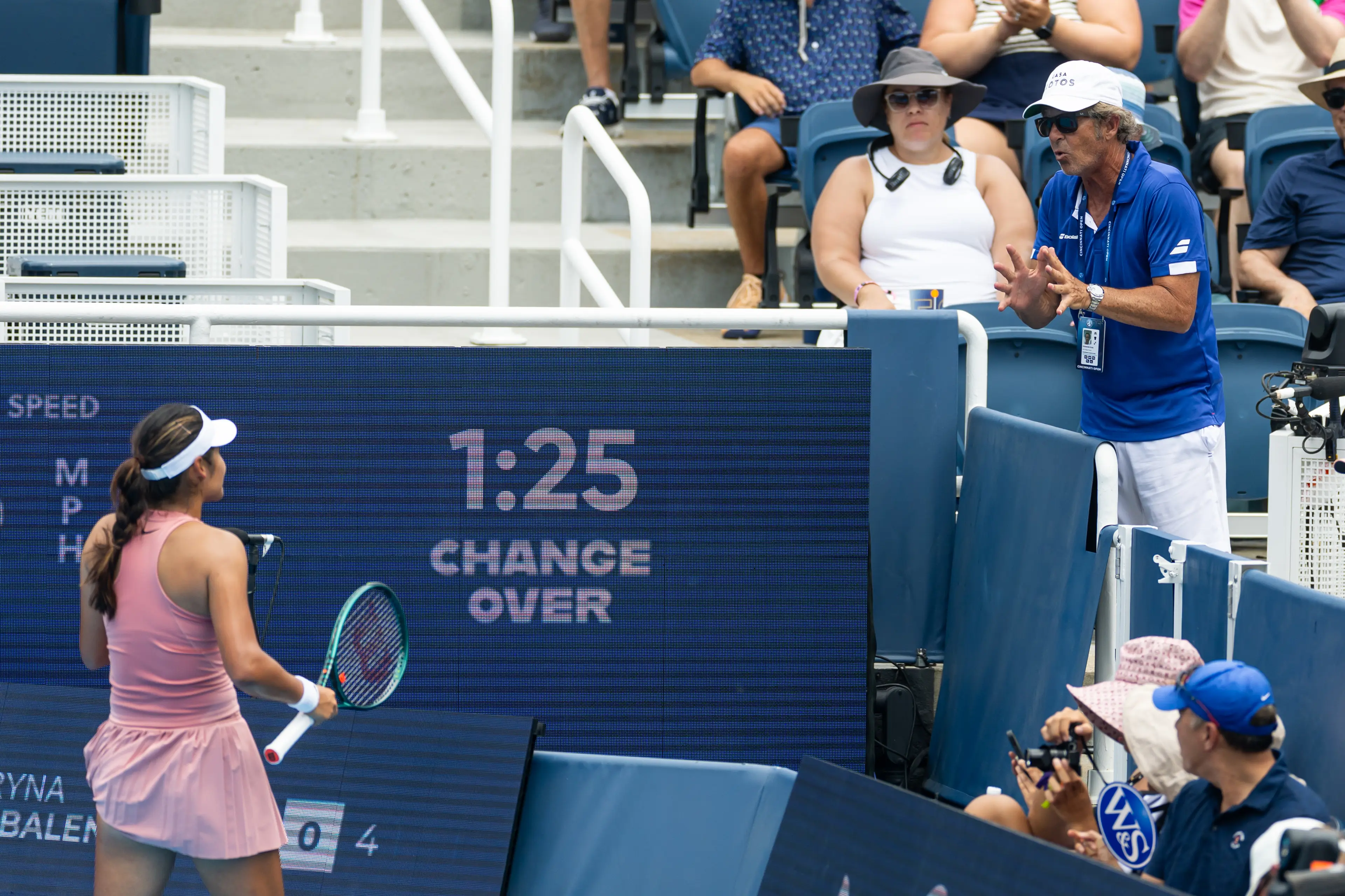 Francisco Roig and Emma Raducanu during her match against Aryna Sabalenka in Cincinnati. Image credit: Getty