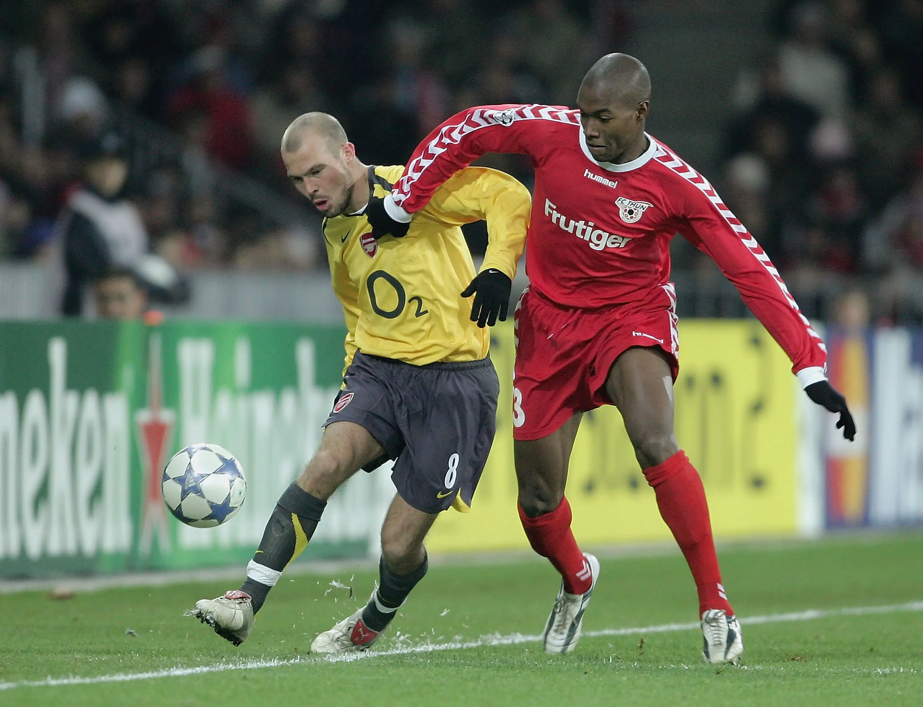 Arsenal's Freddie Ljungberg in action against FC Thun during the 2005/06 Champions League (Image: Getty)
