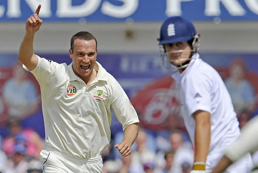 Stuart Clark in action for Australia in 2009 (Credit:Getty)