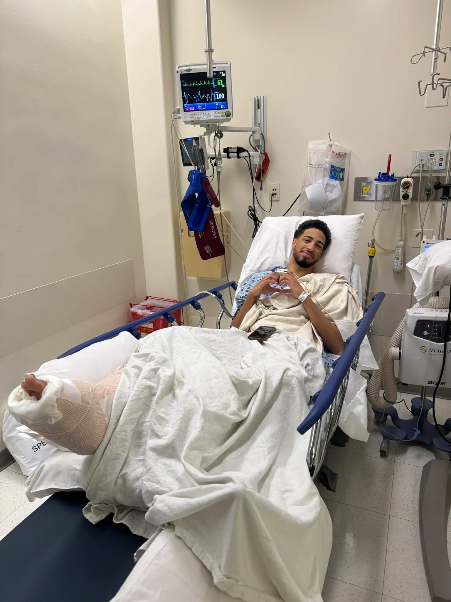 Tyrese Haliburton from his hospital bed. Image credit: X/@TyHaliburton22